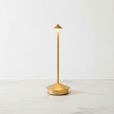 Luminária de Mesa em Led Recarregável Dourada Modelo Vellum